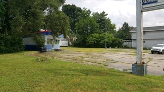 Fostoria, OH Commercial - 892-896 N County Line St