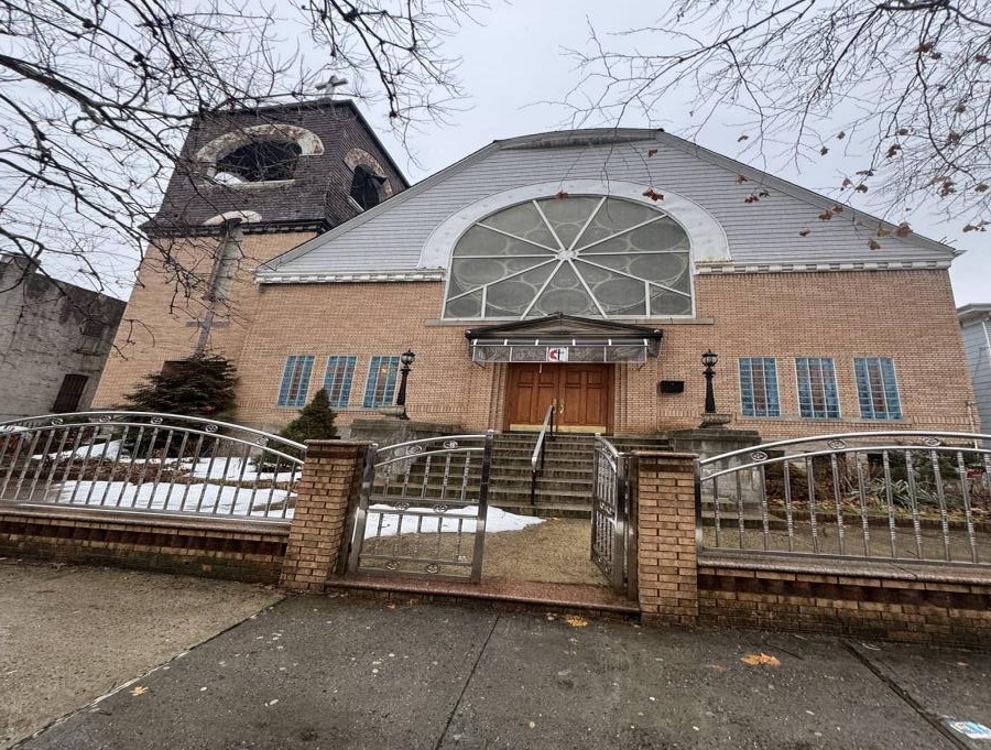 91 Richmond St, Brooklyn, NY for Sale