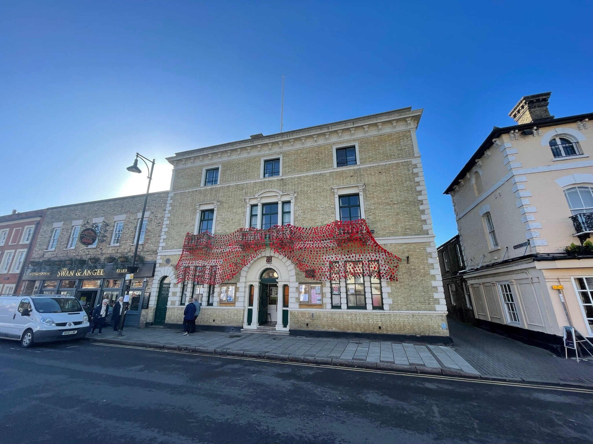 Market Hl, St Ives, CAM for Rent