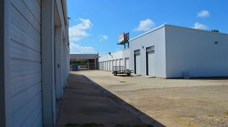 Houston, TX Retail - 7300 Southwest Fwy Houston, TX Retail - 7300 Southwest Fwy