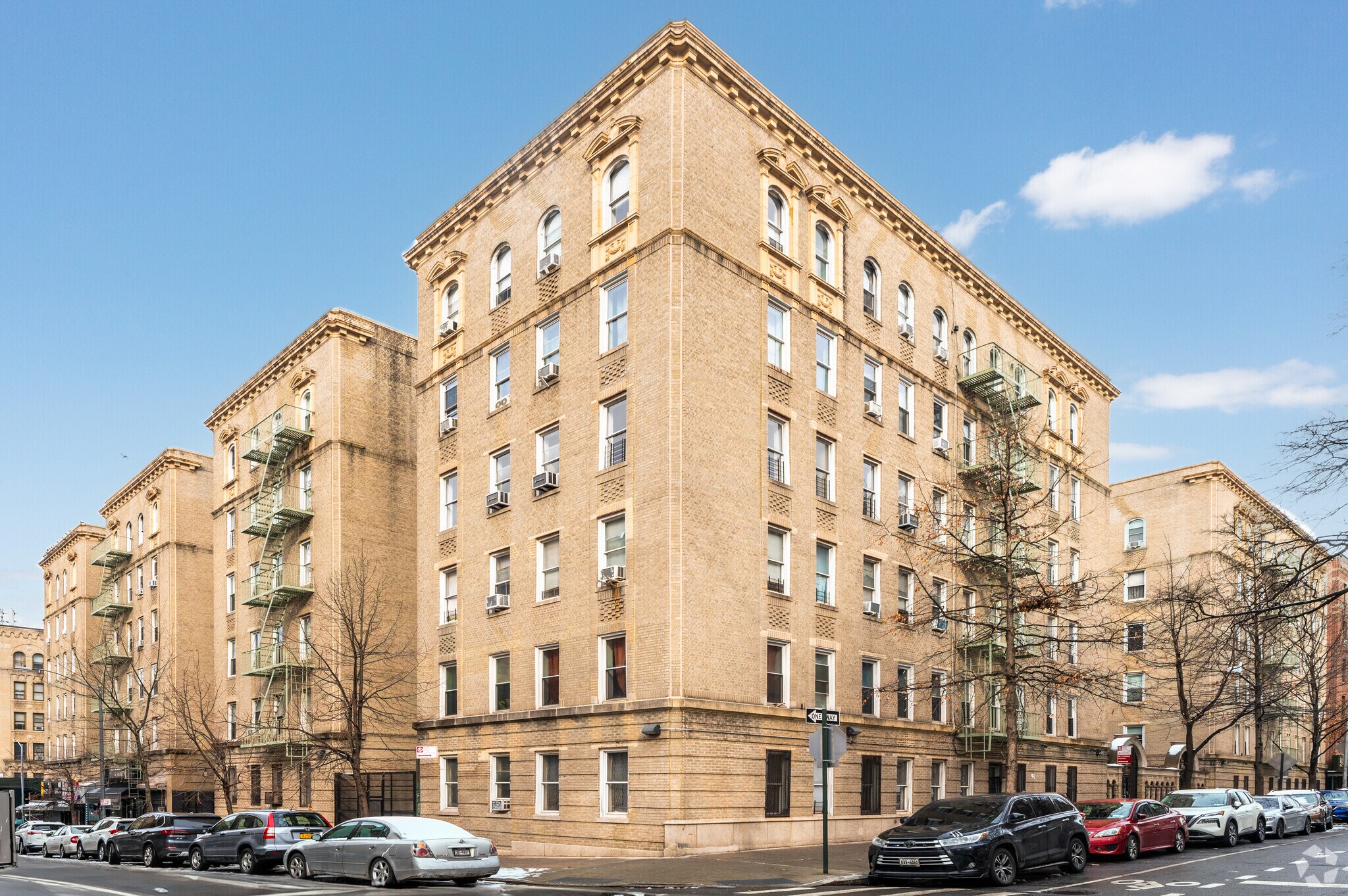 811 Walton Ave, Bronx, NY for Rent