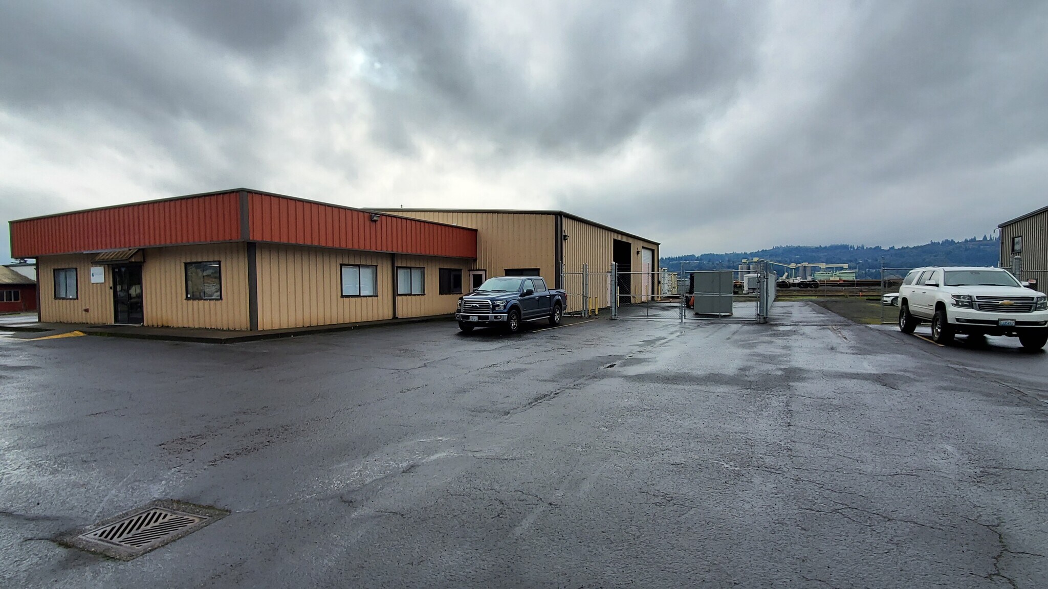 1081 Columbia Blvd Longview, WA 98632 Industrial Property for Lease