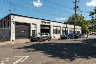 Portland, OR Flex - 1631 SW Jefferson St