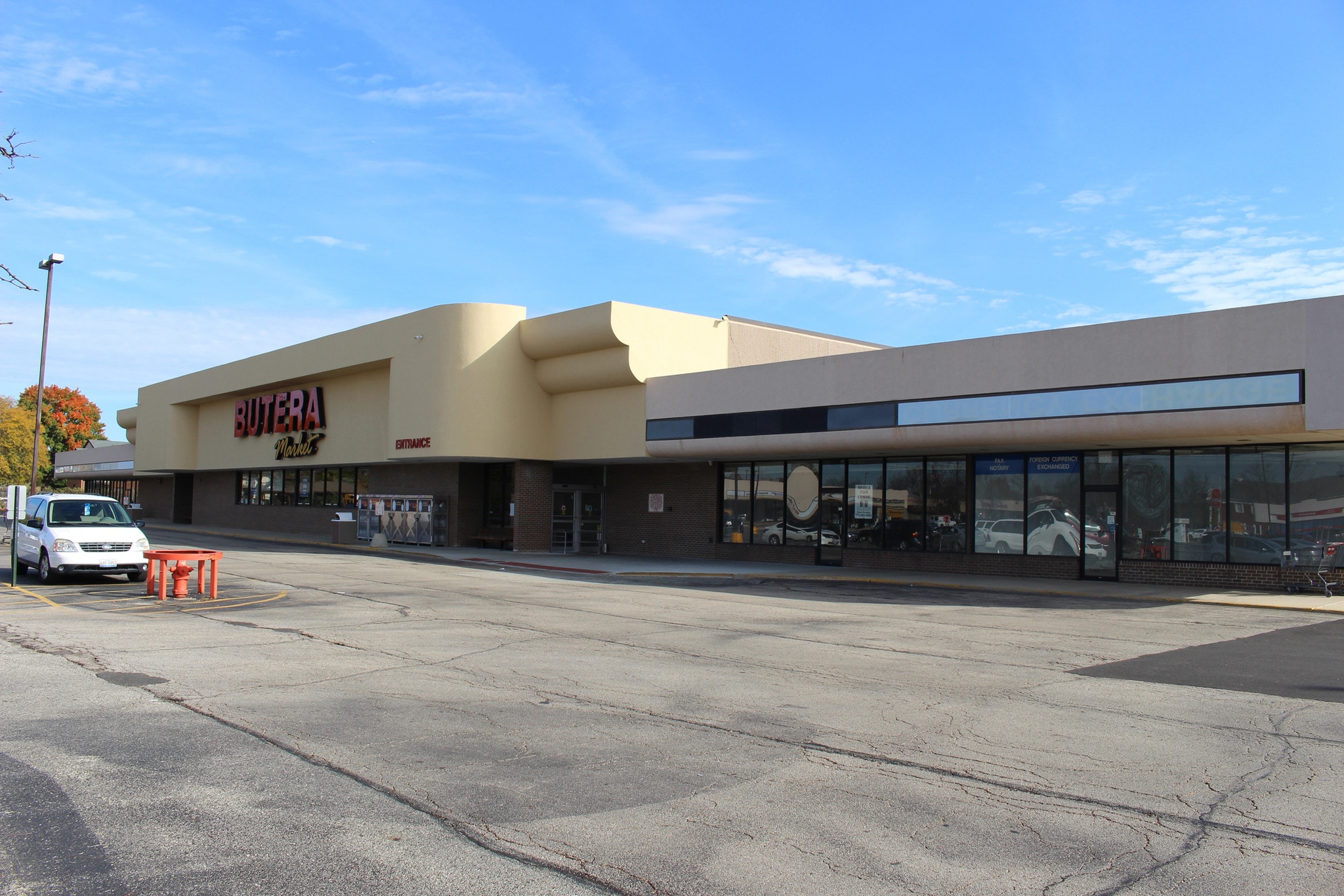 280 Tyler Creek Plz Elgin, IL 60123 Shopping Center Property for