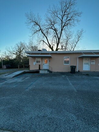Union, SC Retail - 301 W Main St
