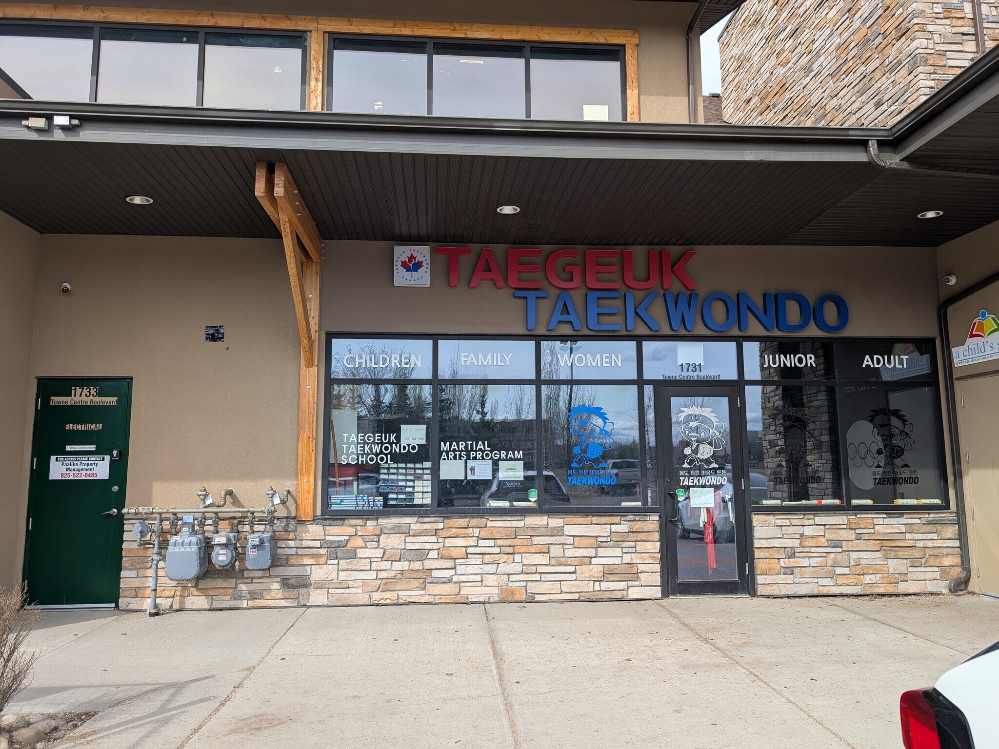 1709-1731 Towne Centre Blvd NW, Edmonton, AB for Rent