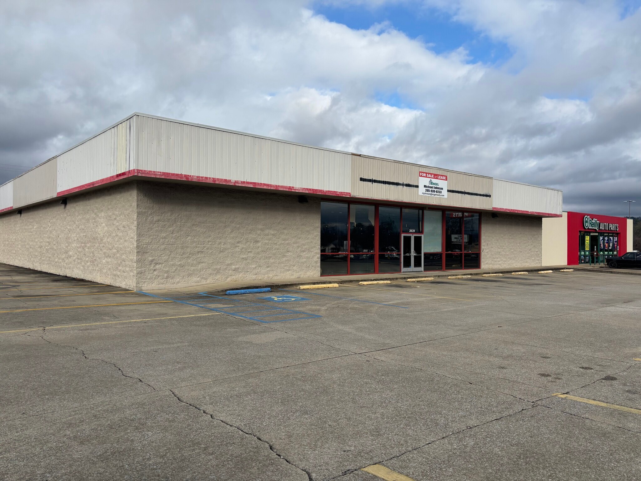 2639 W Meighan Blvd, Gadsden, AL for Rent