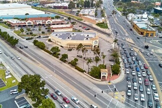Oxnard, CA Retail - 2303 E Vineyard Ave