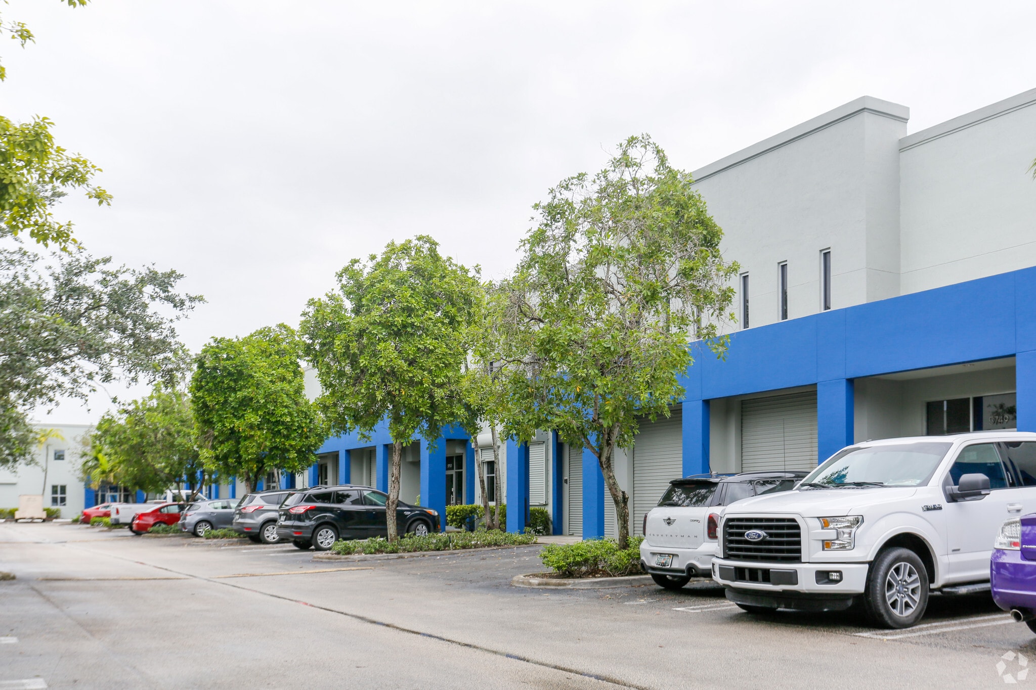 5745-5759 NW 151st St, Miami Lakes, FL for Rent