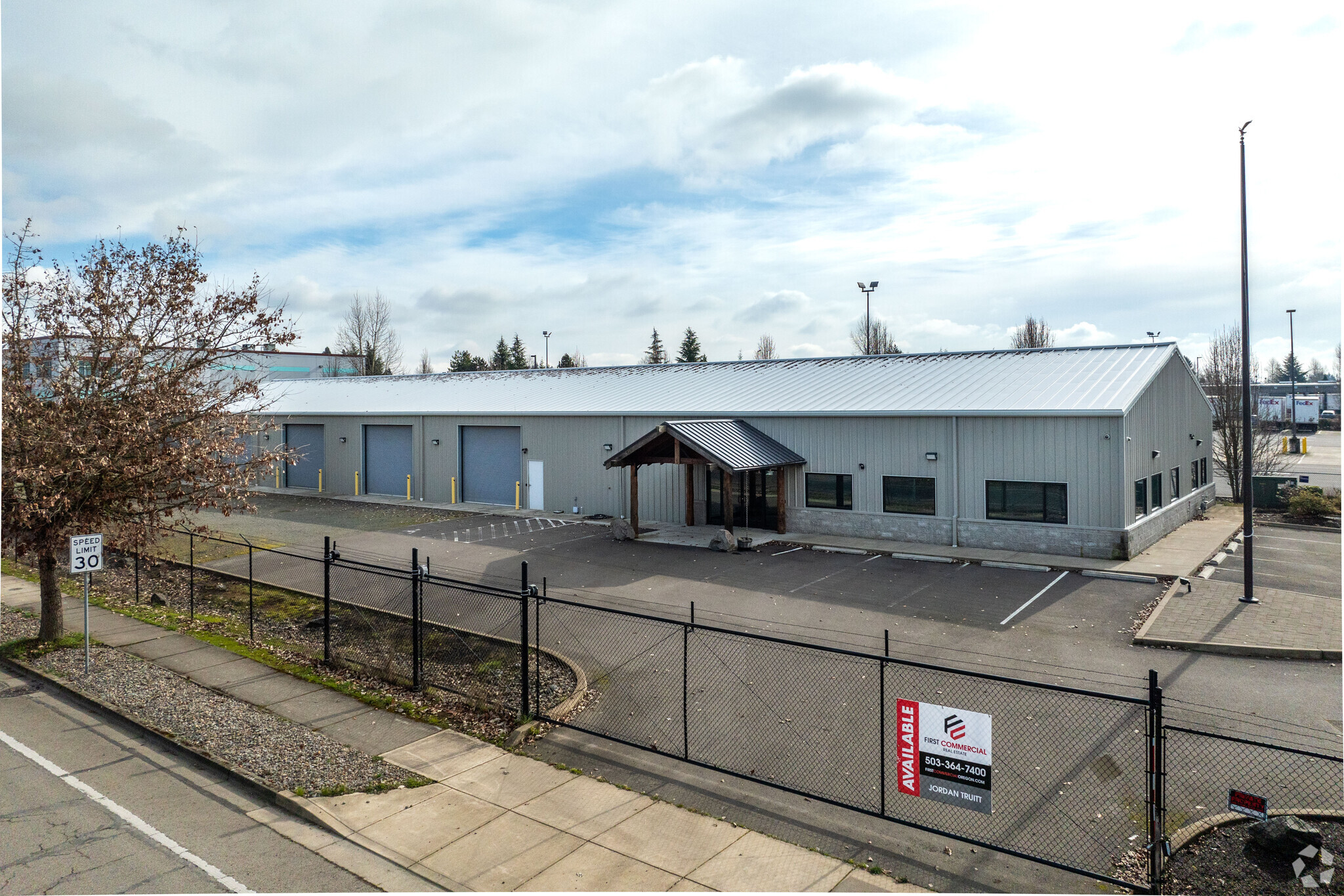 3124 Blossom Dr NE, Salem, OR for Rent