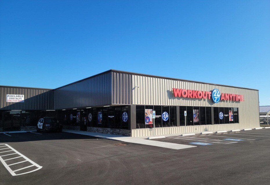 1951 N Locust Ave, Lawrenceburg, TN for Rent