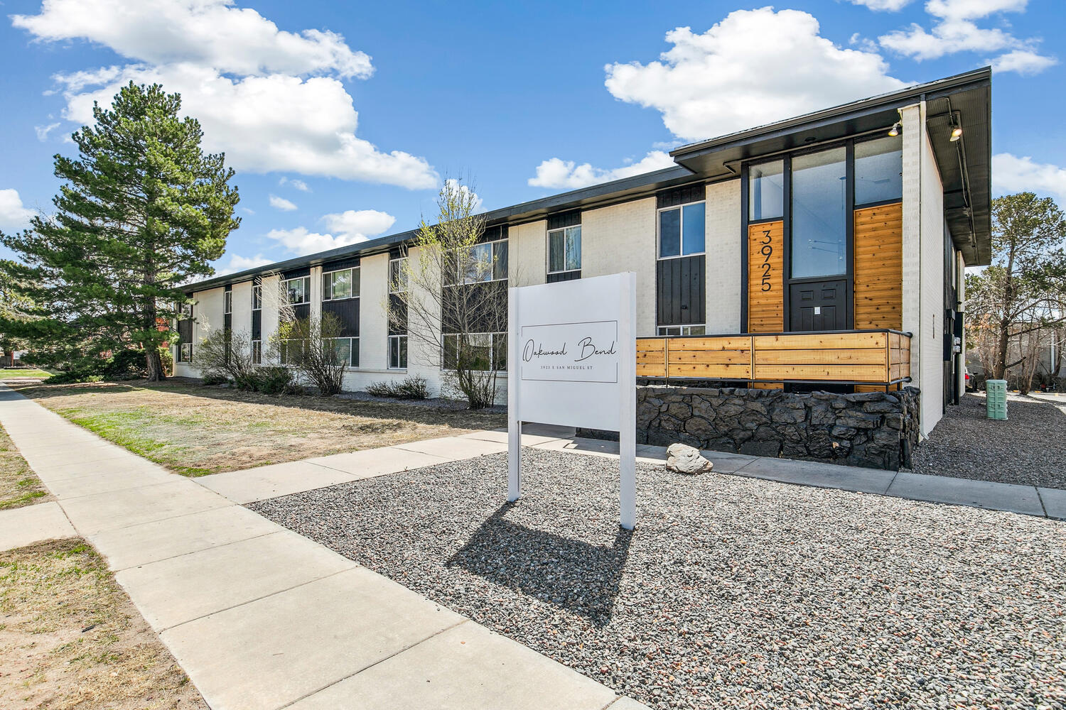 3925 E San Miguel St, Colorado Springs, CO for Sale