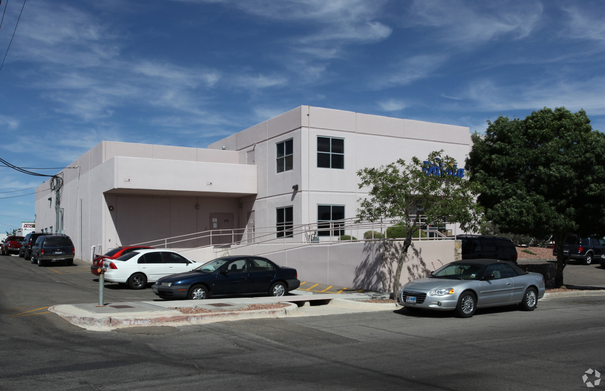 600 Newman St, El Paso, TX for Rent