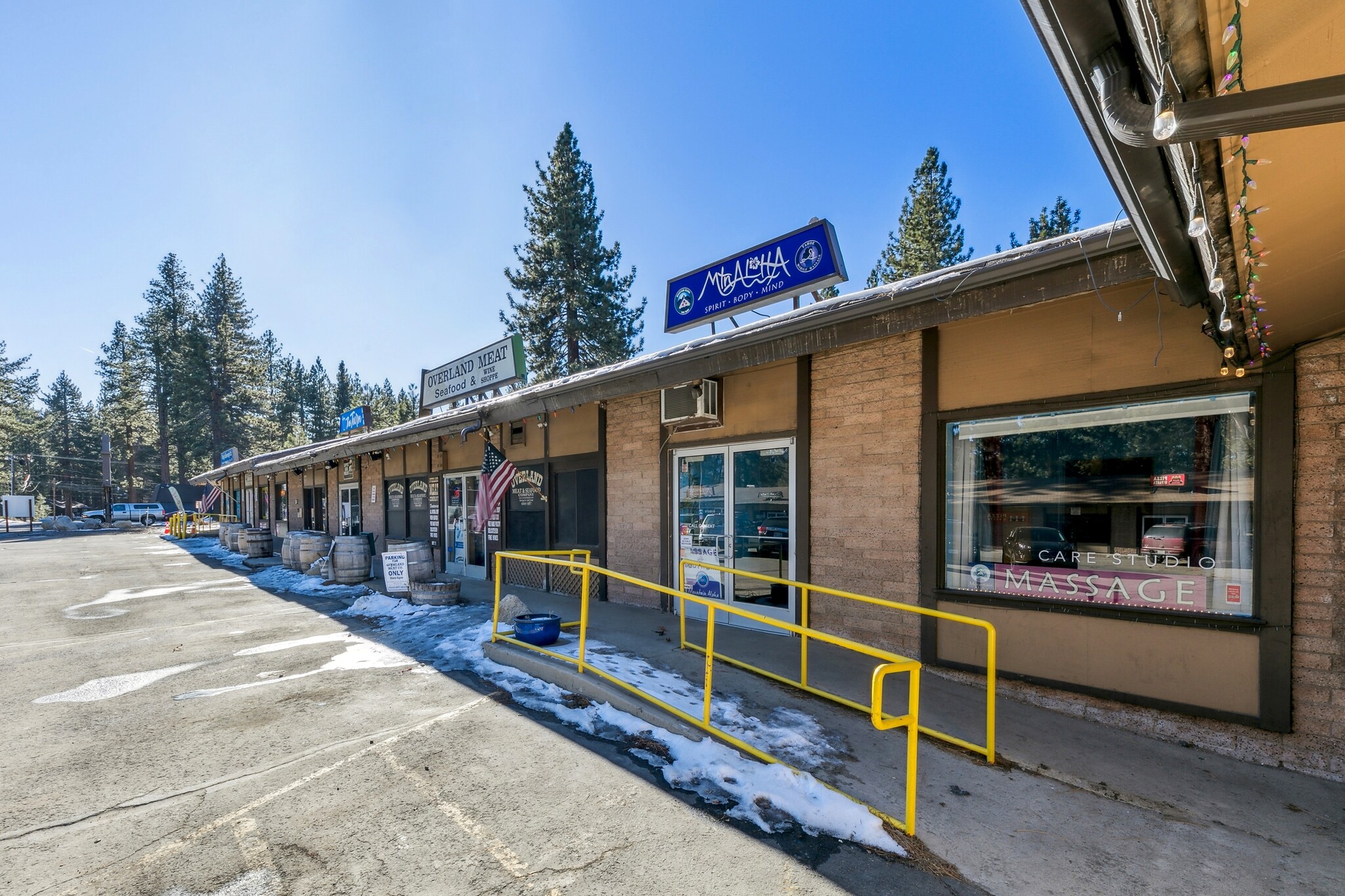 2227-2229 Lake Tahoe Blvd, South Lake Tahoe, CA for Rent