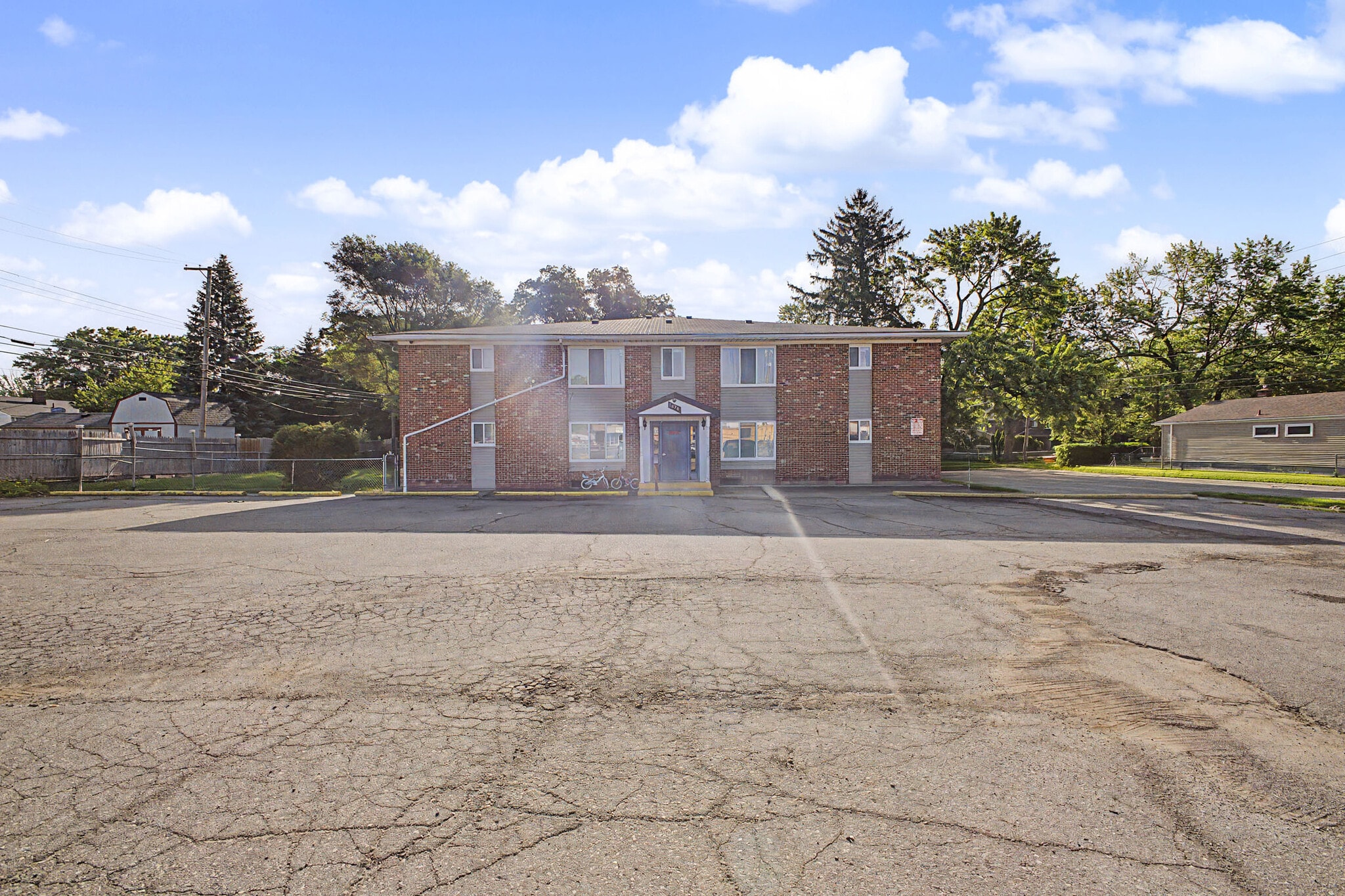 1870 Saint Johns Blvd, Lincoln Park, MI for Sale