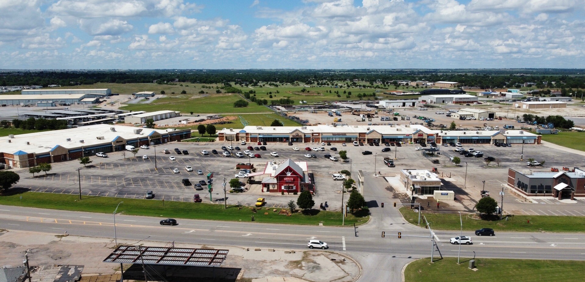 1627-1629 E US Highway 66, El Reno, OK for Rent