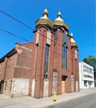 Toronto, ON Churches - 276 Bathurst St