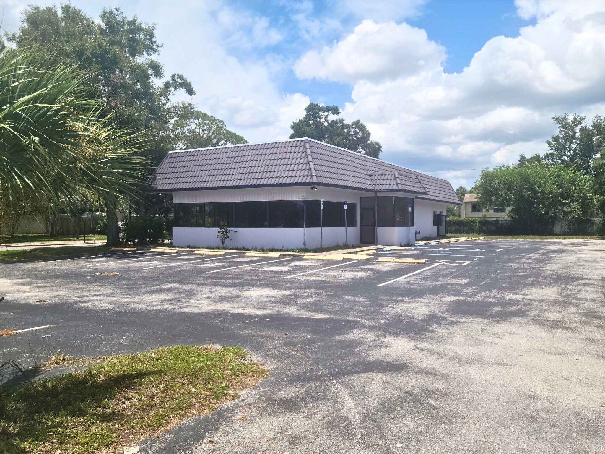 3760 E Bay Dr, Clearwater, FL for Rent