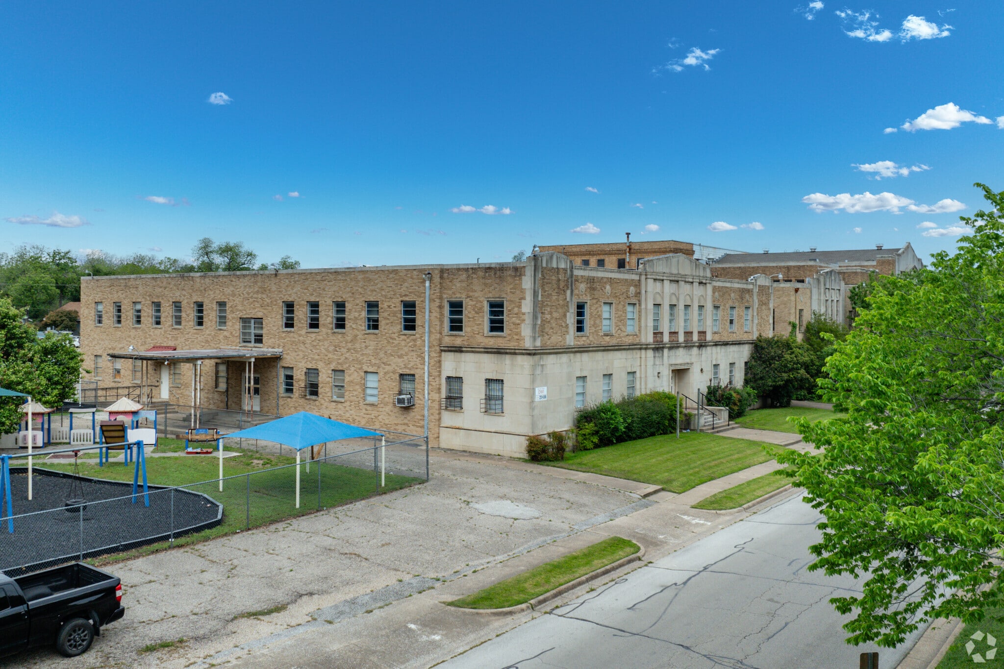 1519 Circle Park Blvd, Fort Worth, TX for Sale