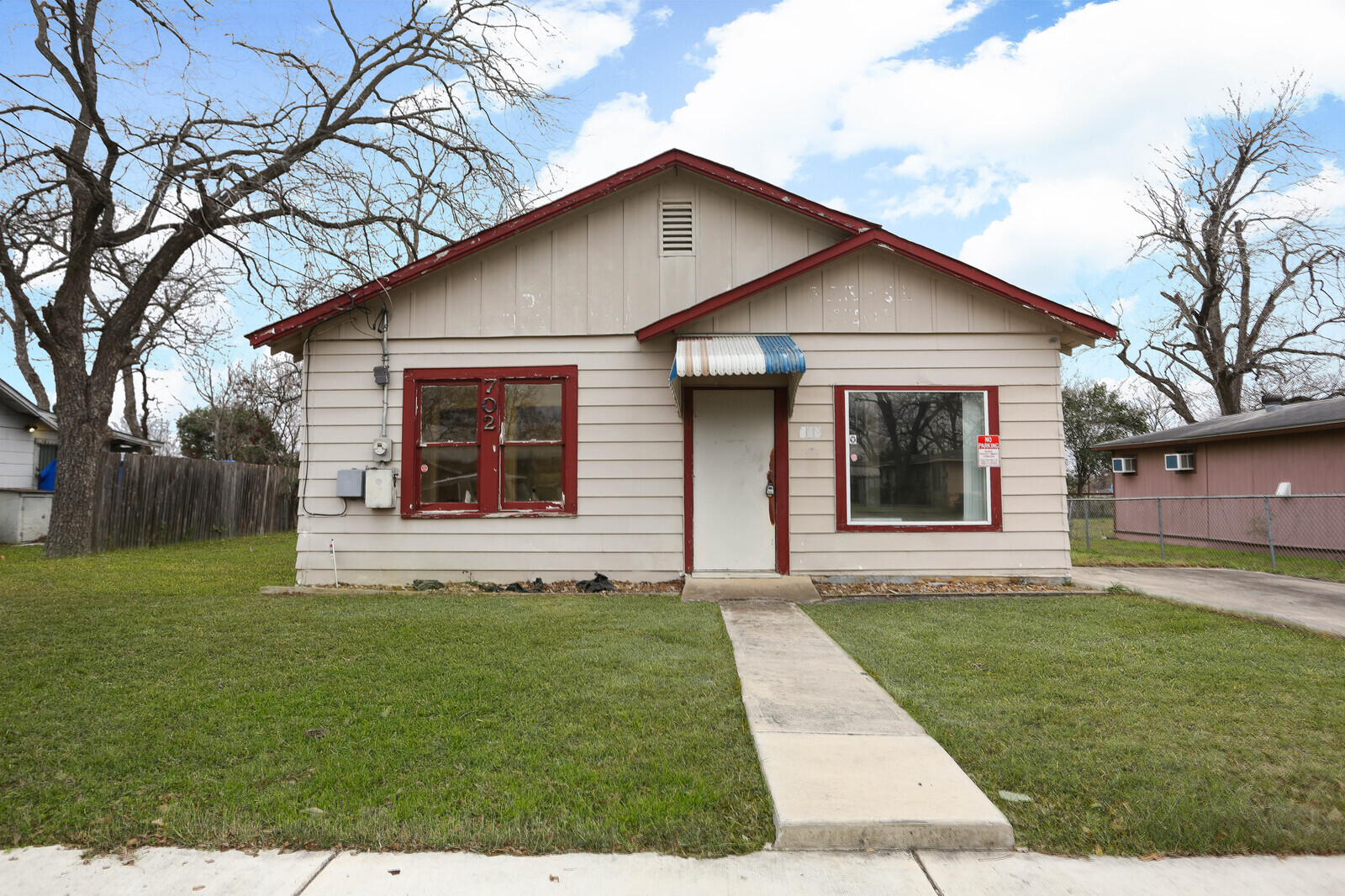 702 Main St, Schertz, TX for Sale