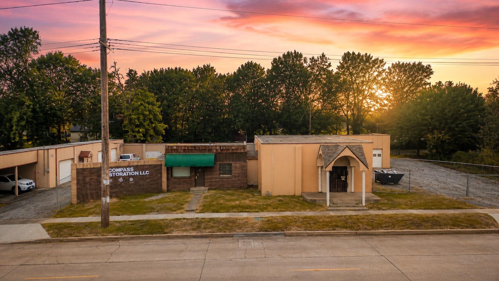219 & 303 W Chase st, Springfield, MO for Rent