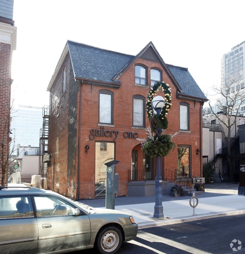 121 Scollard St, Toronto, ON for Sale