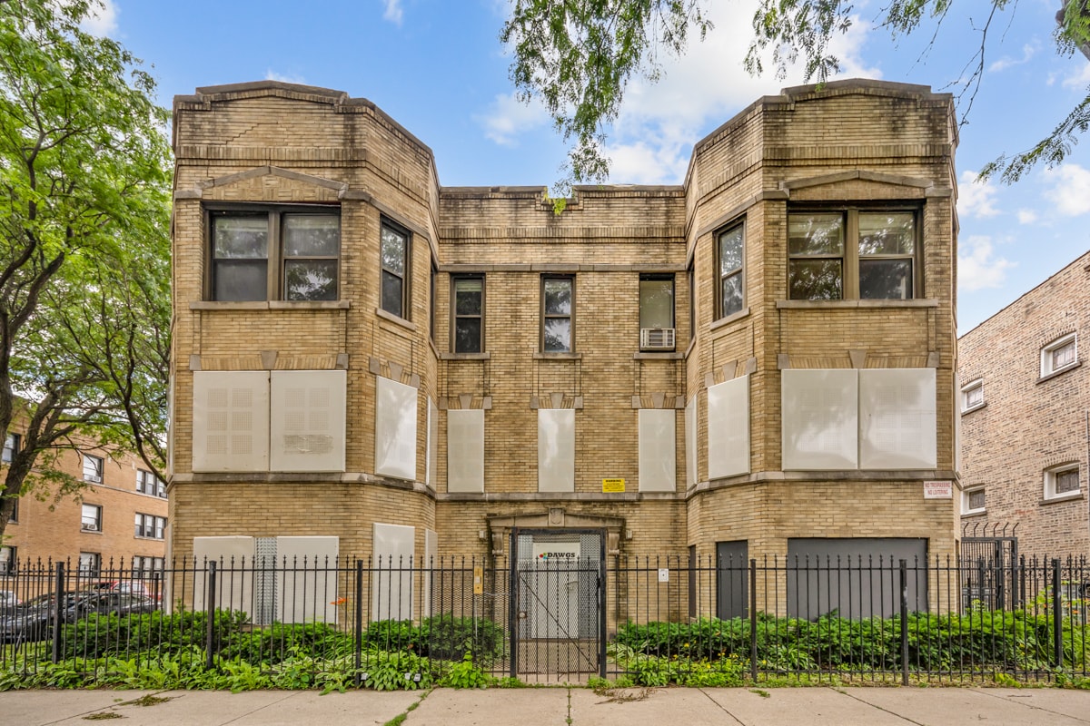 5501 W Quincy St, Chicago, IL for Sale
