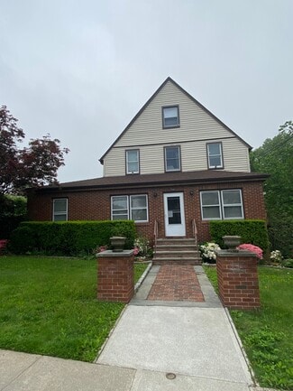 New Rochelle, NY Apartments - 50 Highland Ave