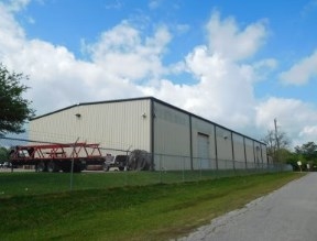 Highlands, TX Industrial - 1105 N Main St