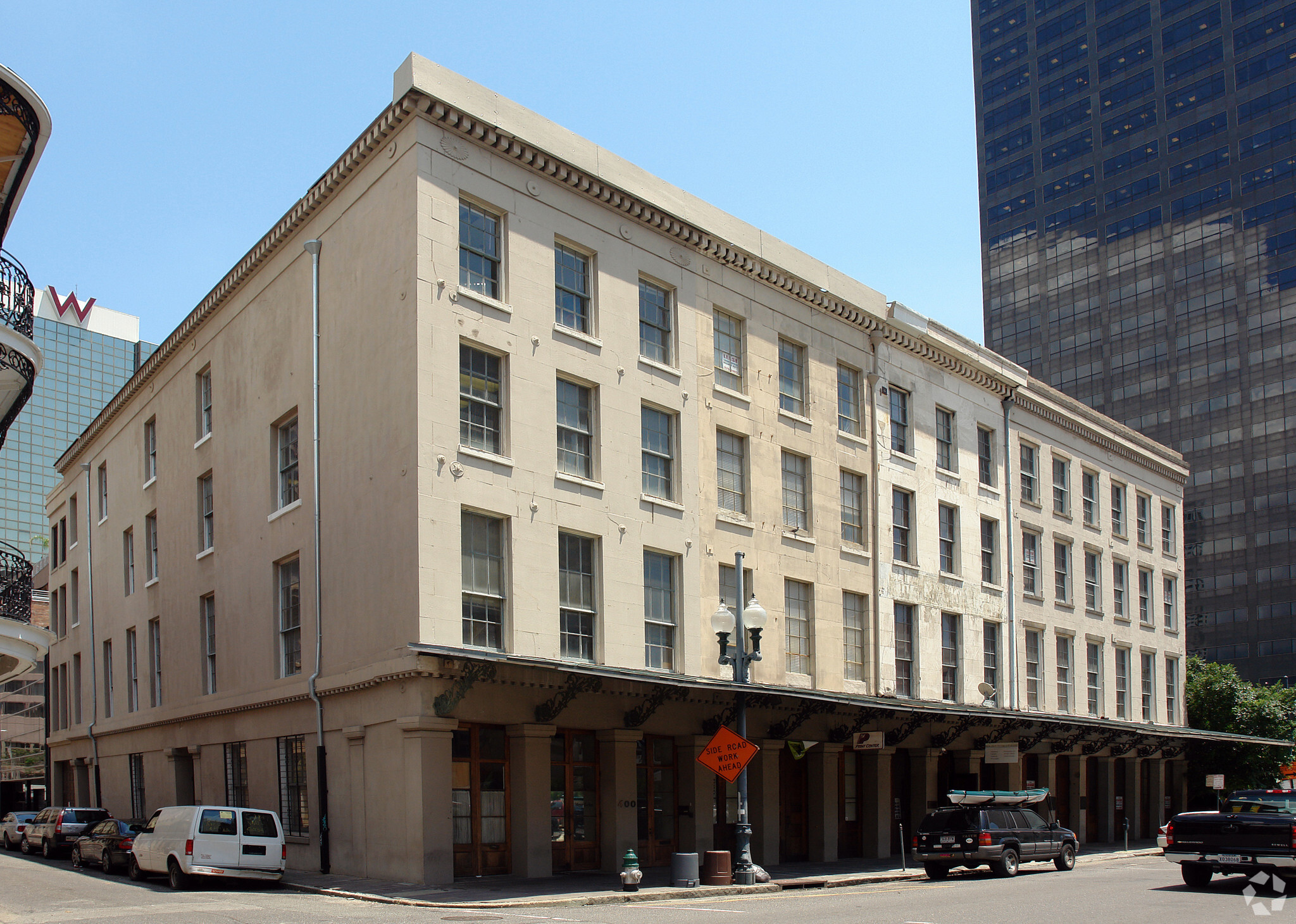 400-408 Magazine St, New Orleans, LA for Rent