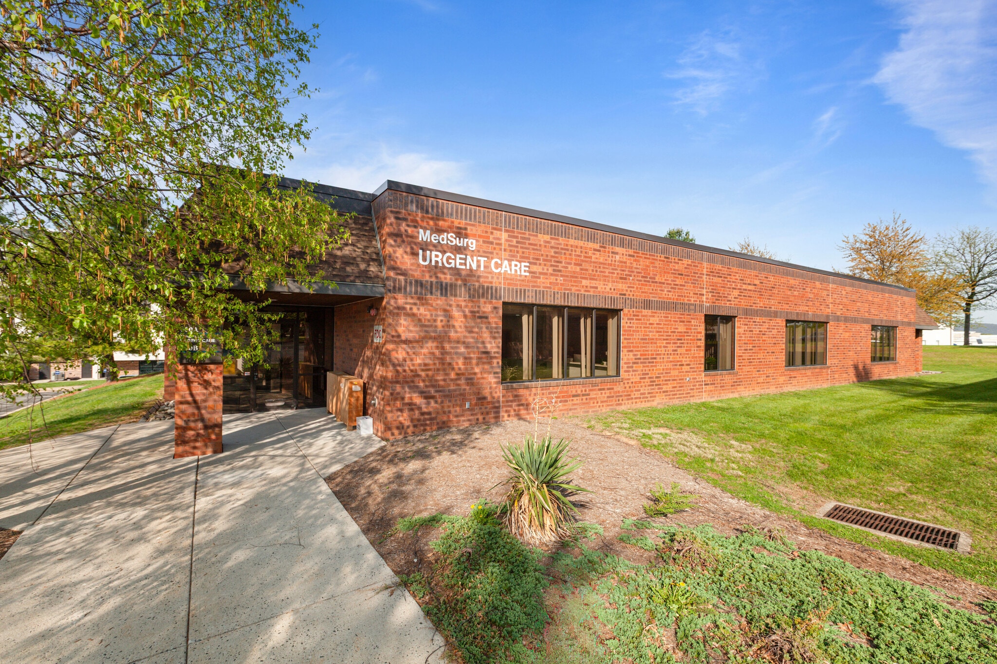 1025 Berkshire Blvd, Wyomissing, PA for Rent