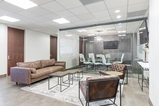 Los Angeles, CA Coworking Space - 355 S Grand Ave