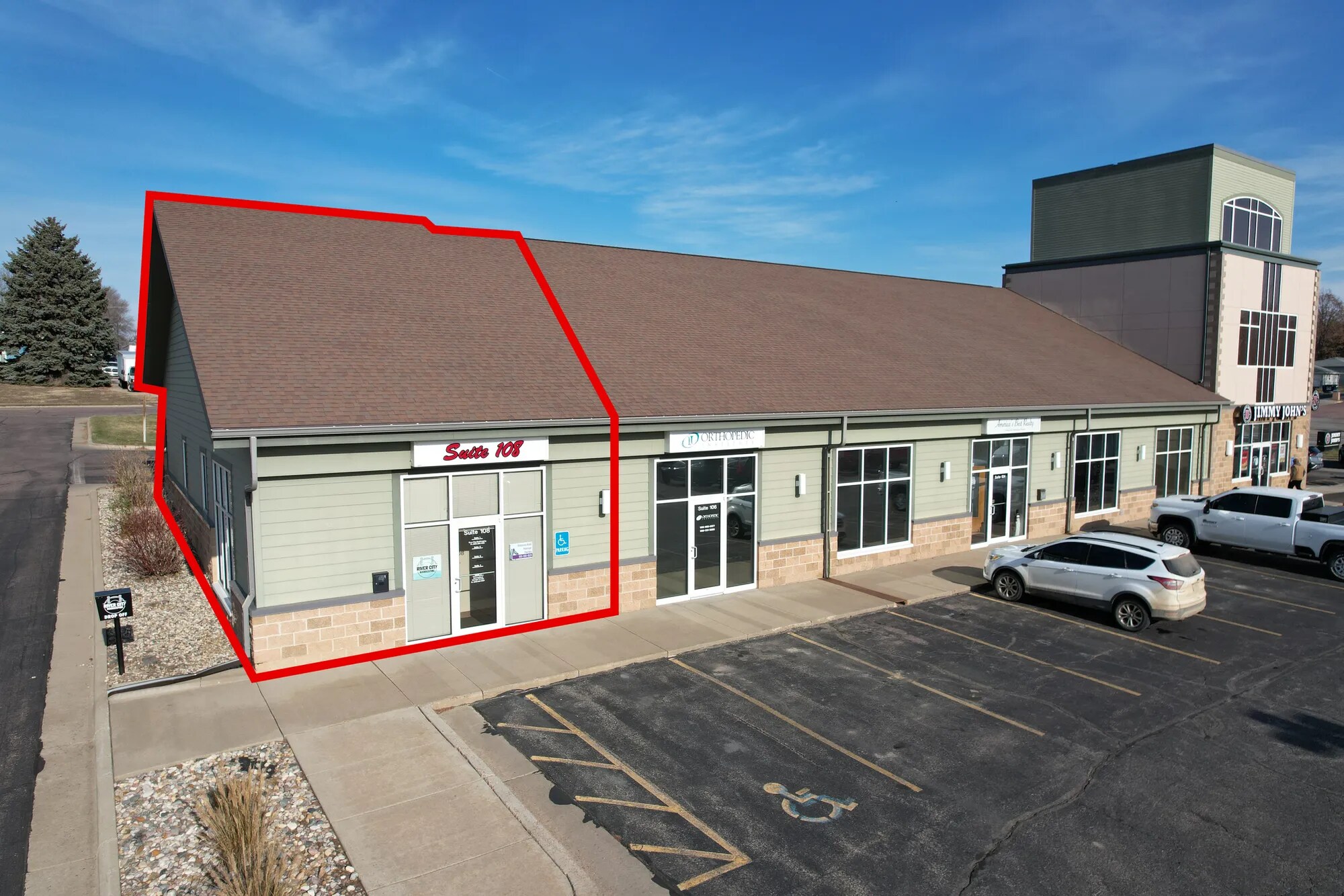 1101 S Broadway St, Yankton, SD for Rent