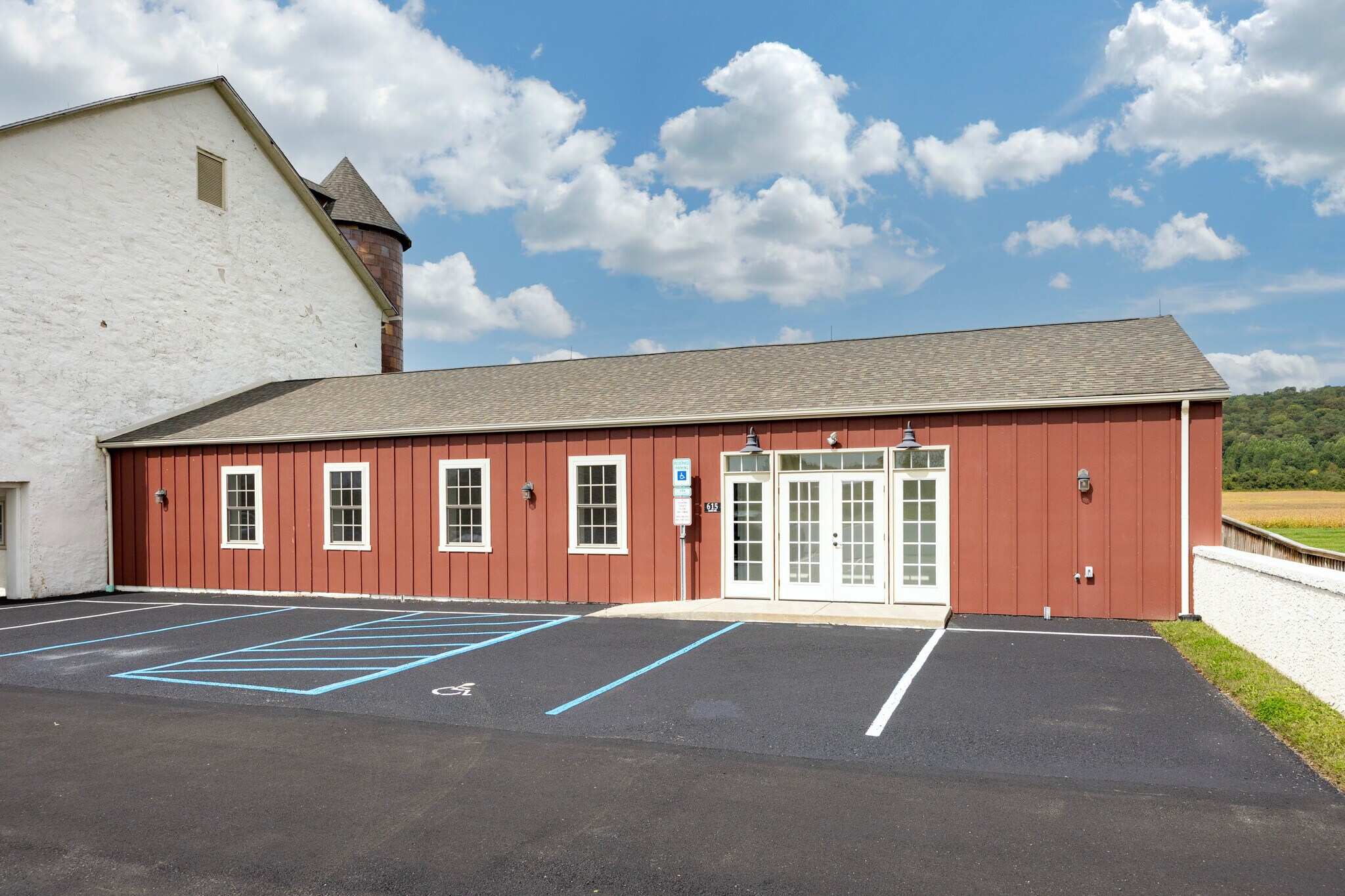 615 E Swedesford Rd, Exton, PA for Rent