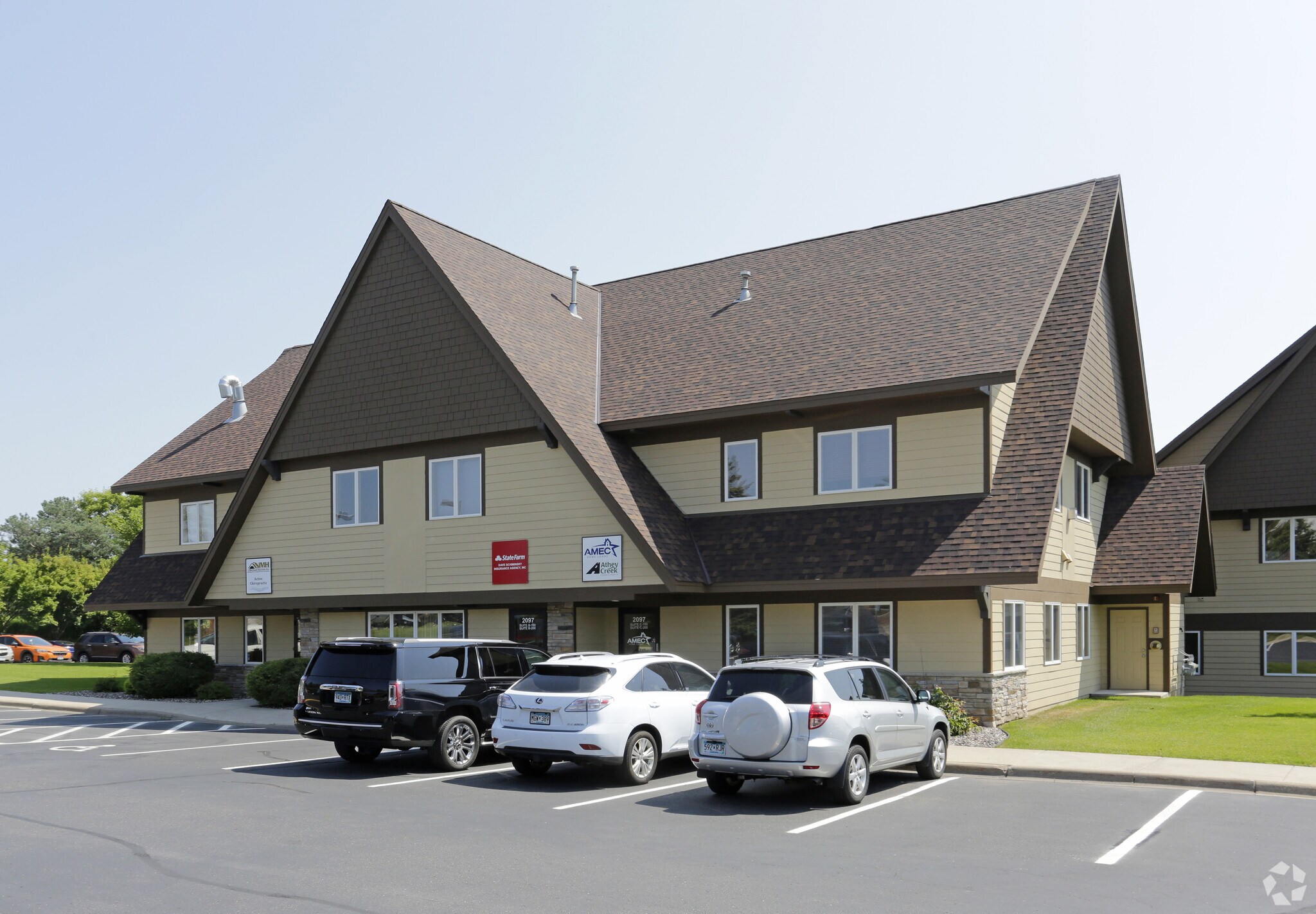 2097 County Road D E, Maplewood, MN for Rent
