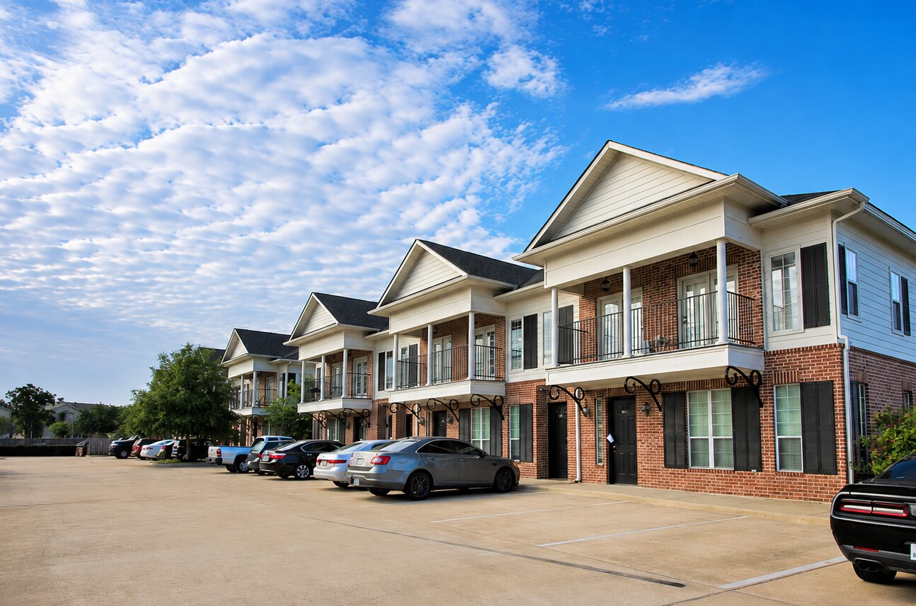 701 Luther St W, College Station, TX for Sale
