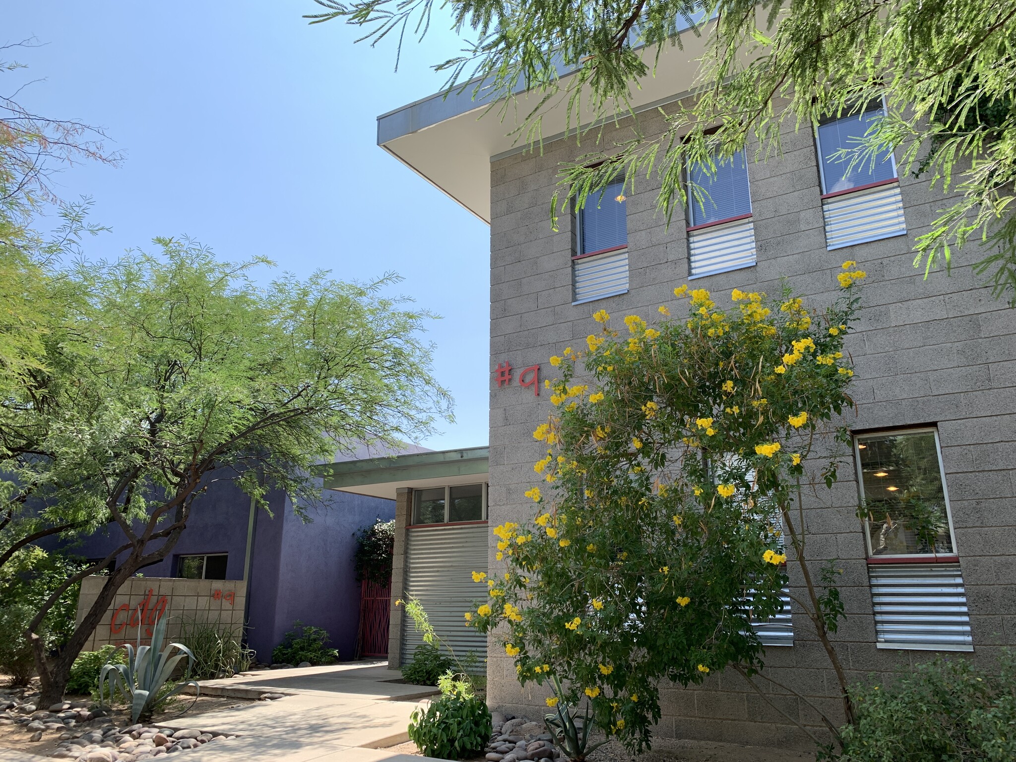 2102 N Country Club Rd, Tucson, AZ for Sale