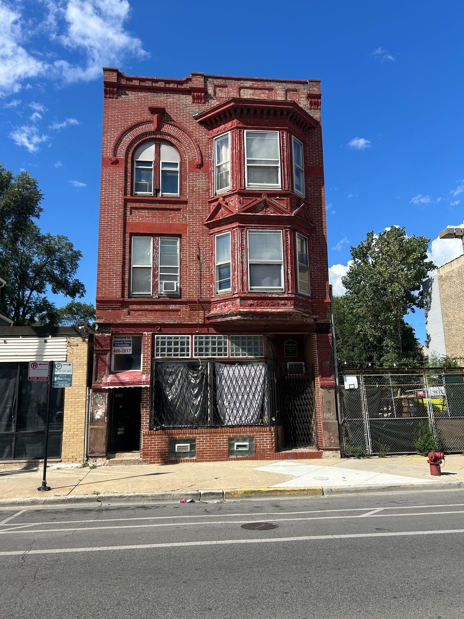 3462 W North Ave, Chicago, IL for Sale