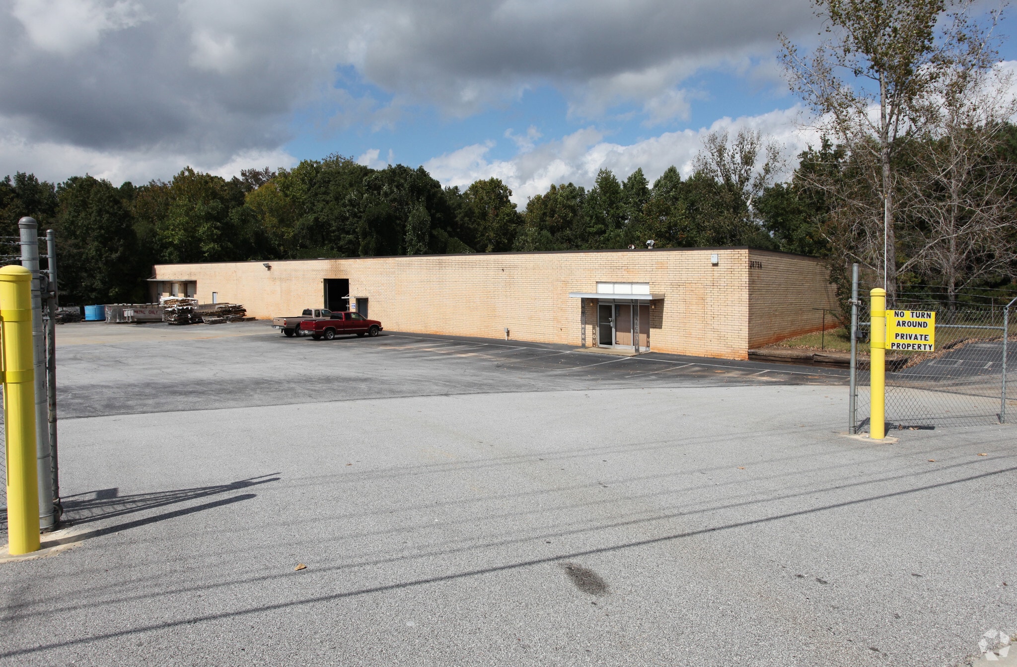 2675 Lithonia Industrial Blvd, Lithonia, GA for Rent