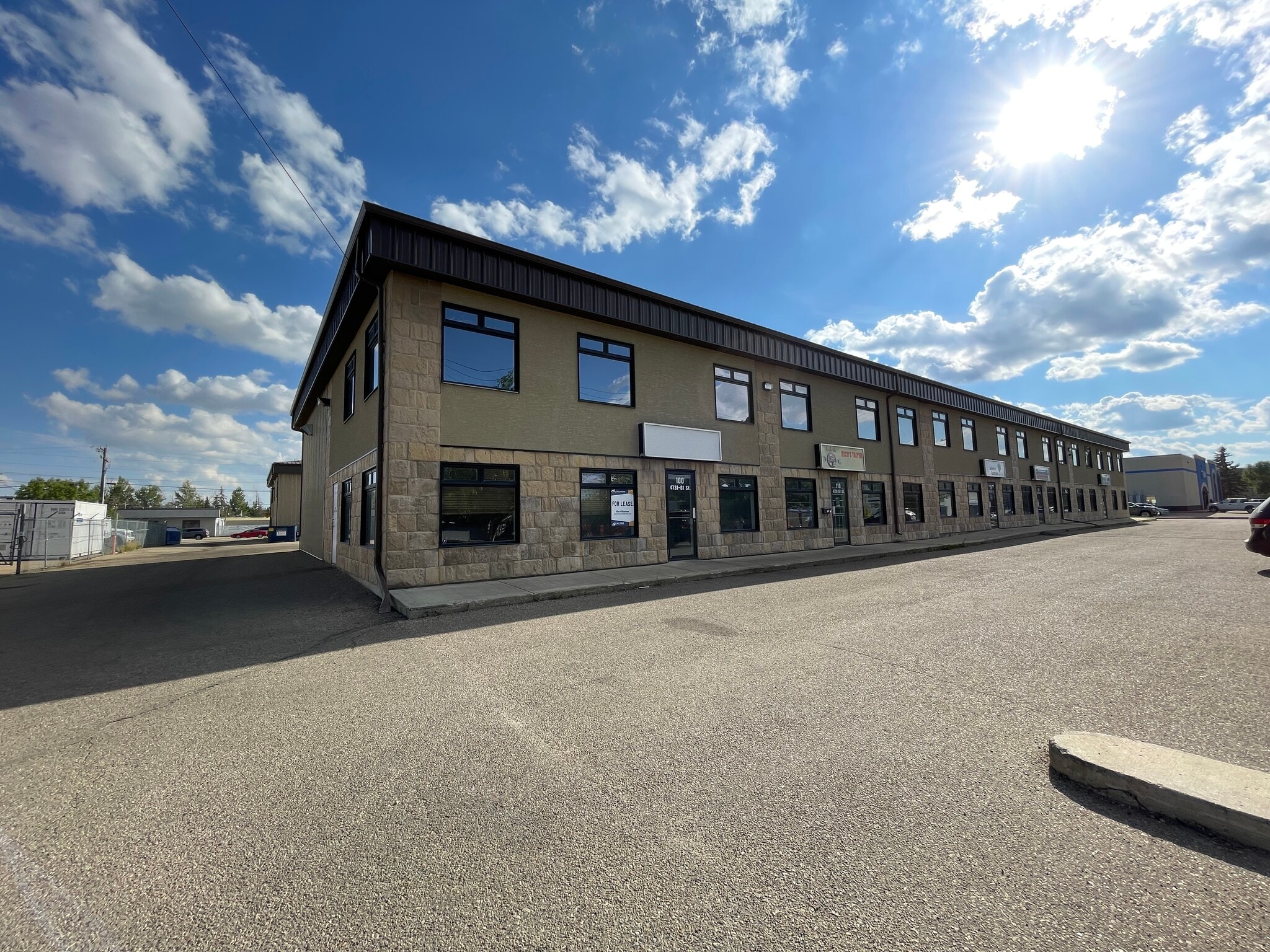 4731 61 St, Red Deer, AB for Rent