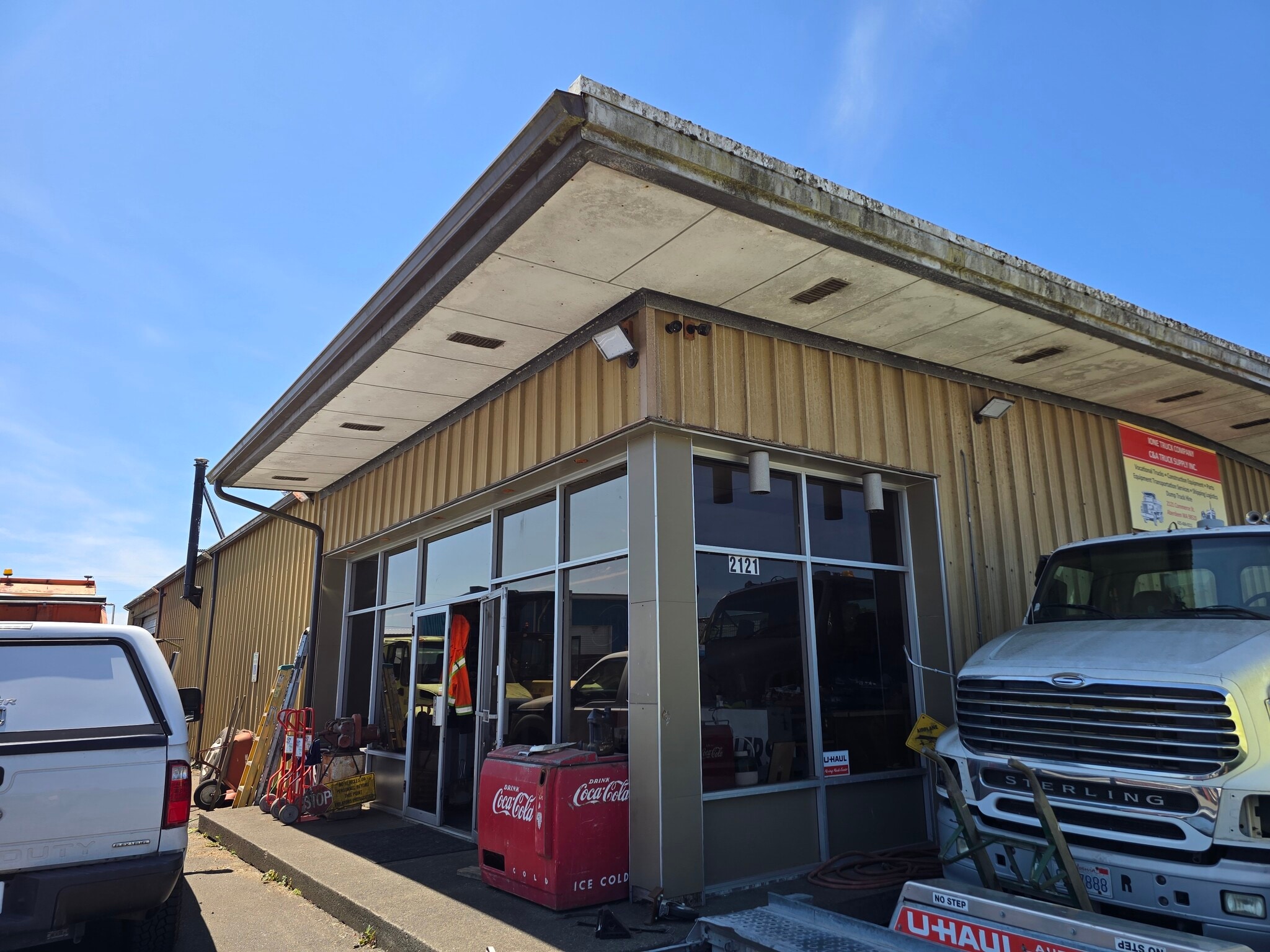 2121 Commerce St, Aberdeen, WA for Sale