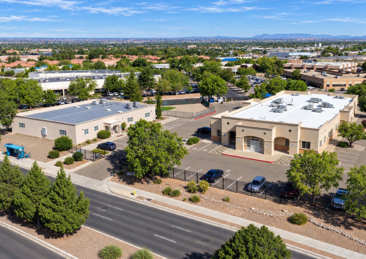 1111 Menaul Blvd NE, Albuquerque, NM for Sale