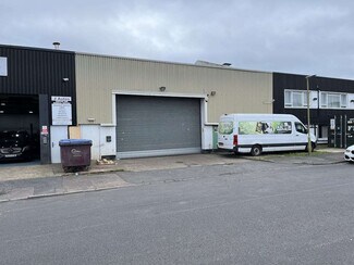 Watford, HRT Industrial - 6 Greycaine Rd