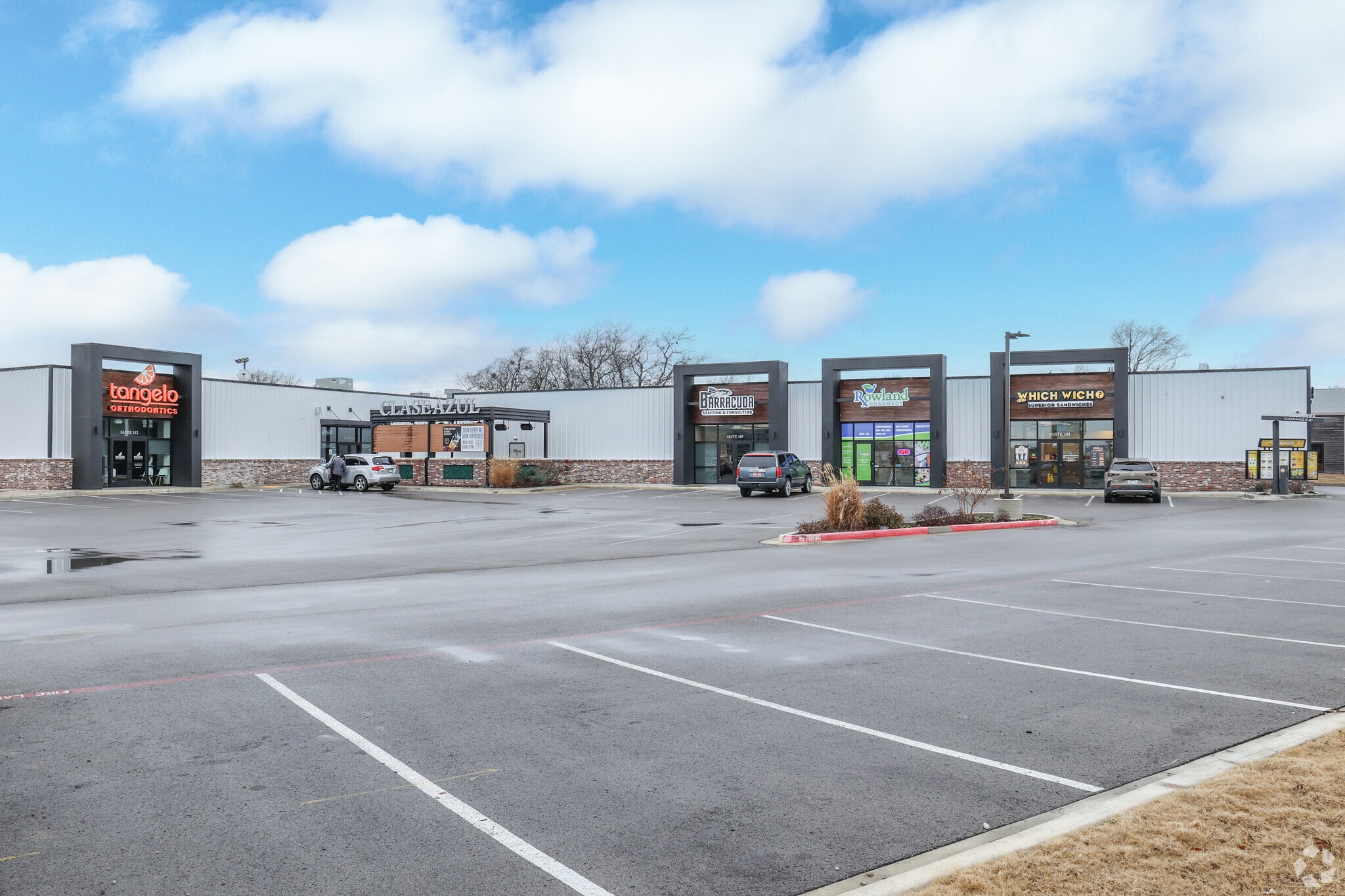 802 W Main St, Jenks, OK for Rent
