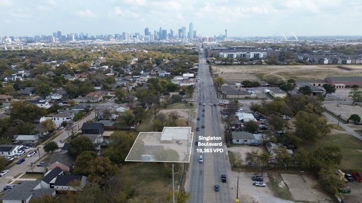 1819-1827 Singleton Blvd, Dallas, TX for Sale