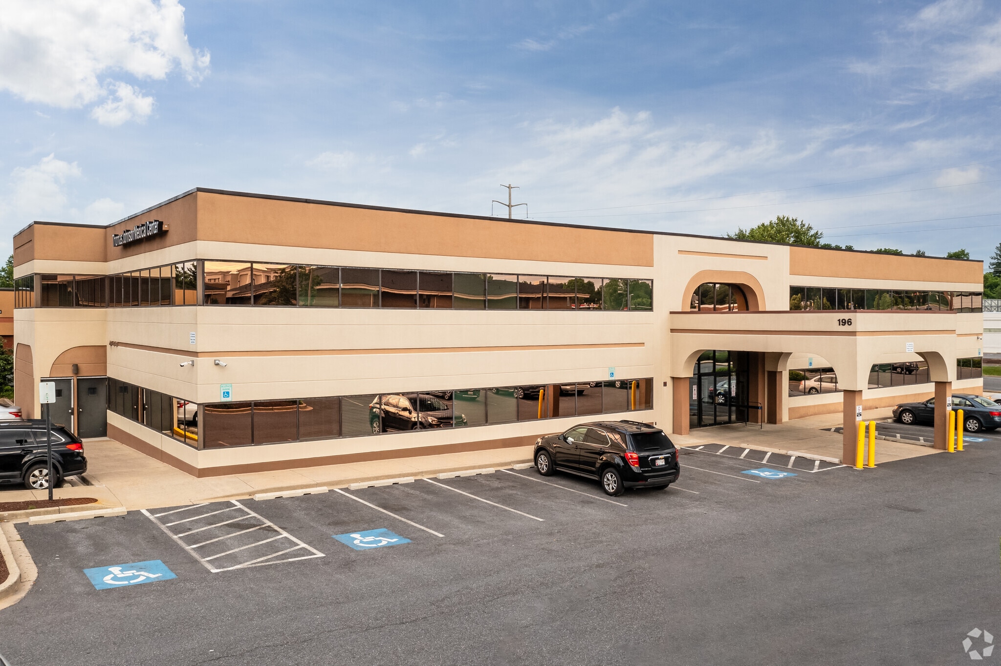 196 Thomas Johnson Dr Frederick, MD 21702 Office Property for Lease