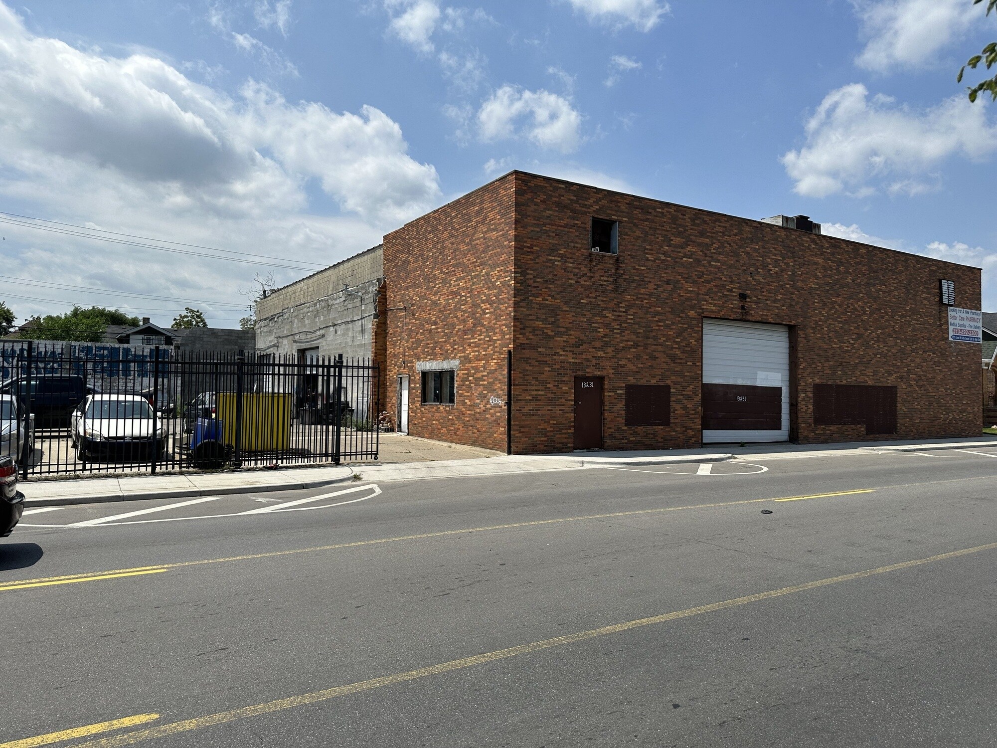13231 Conant St, Detroit, MI for Sale