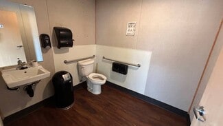 Phoenix, AZ Flex - 2144 E Roosevelt St Phoenix, AZ Flex - 2144 E Roosevelt St