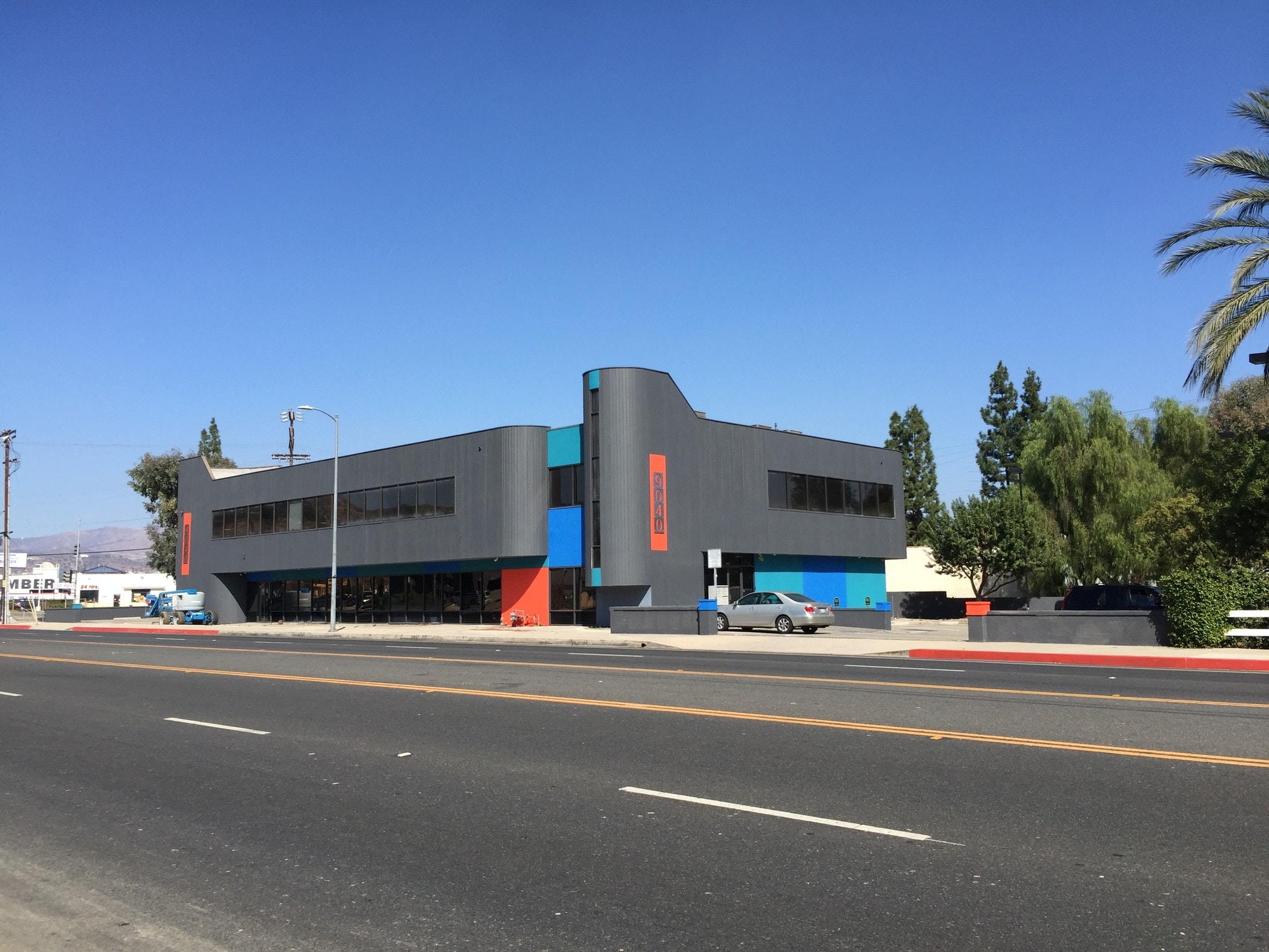9040 Topanga Canyon Blvd, West Hills, CA for Rent
