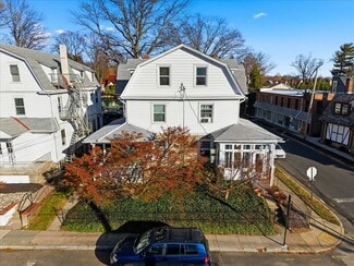 Jenkintown, PA Apartments - 402 Cottman St